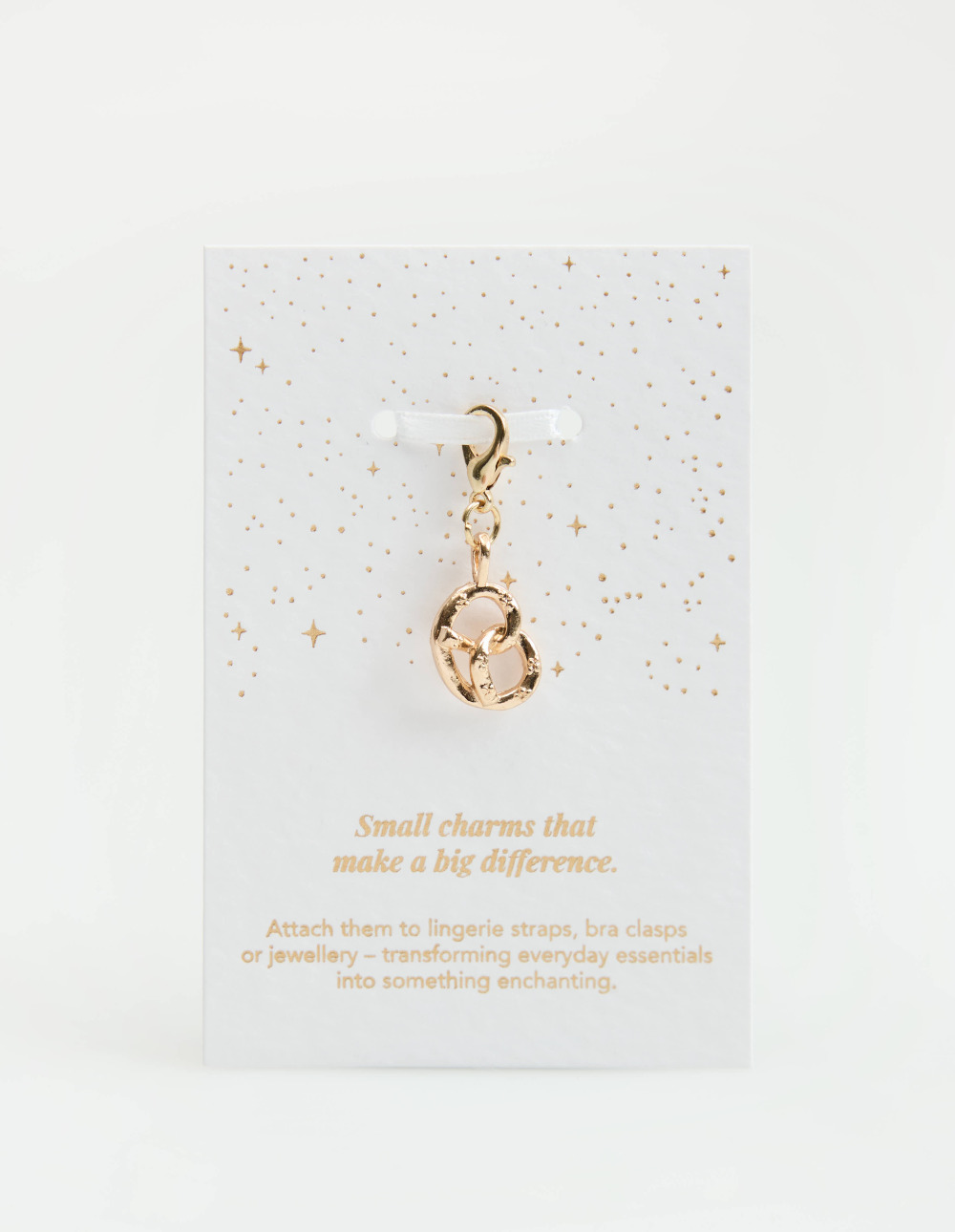 ПРИВЕЗОК CHARMS PRETZEL